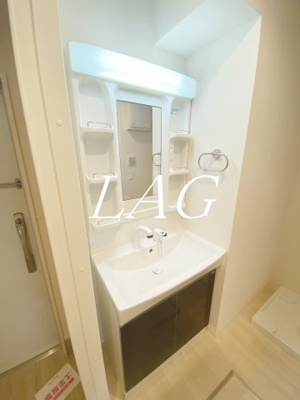 【洗面所】 | ビオラ・宮町 | 洗面台です。（同仕様です。）