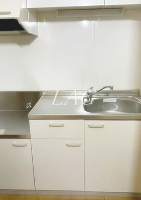 【キッチン】 | アーバン四季 | キッチンです。