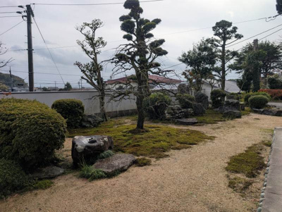 【庭】 | 東郷町貸家