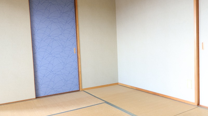 リヴィエールの和室|6帖和室　リビング横のくつろぎスペースです！