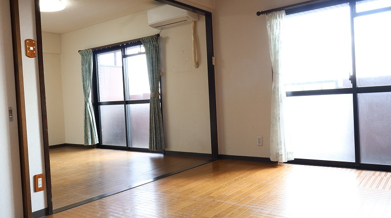 リヴィエールの居間・リビング|16帖のLDK！
陽当たり良好のお部屋です。