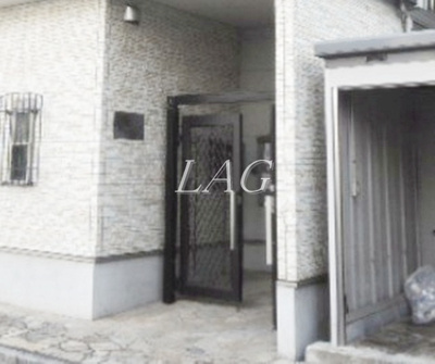 【エントランス】 | BEE HOUSE | エントランスです。