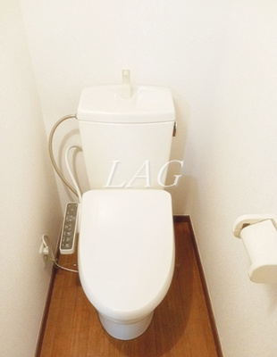 【トイレ】 | BEE HOUSE | トイレです。