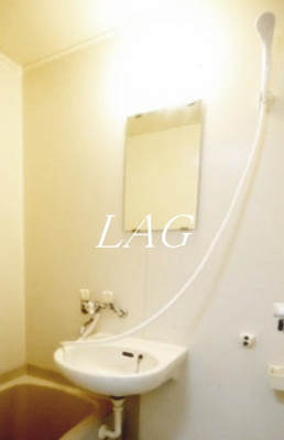 【洗面所】 | メゾンエクレーレ新宿西戸山 | 洗面台です。