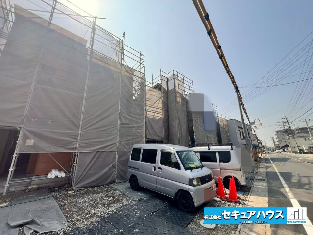 【同施工物件ご案内可】知多市八幡字荒古後　全3棟の前面道路含む現地写真|事前予約にて現地ご見学いただけます！お気軽にお問い合わせください♪
■株式会社　セキュアハウス■
住宅ローンに強く、知識、経験豊富なスタッフ在籍
お客様に寄り添い、ご成約後もサポート致します。