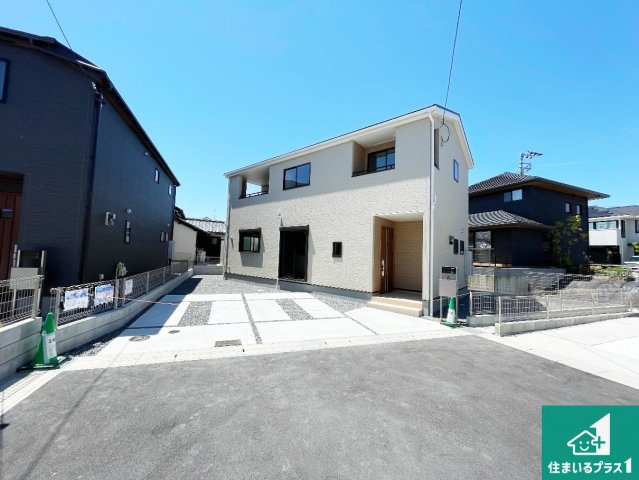 ●奈良市菅原町　第7期　新築一戸建ての外観|お客様に長く安心して住んでいだだける事にこだわった家づくり！住んでからのアフターサービスにもしっかりと取り組んでいます！
