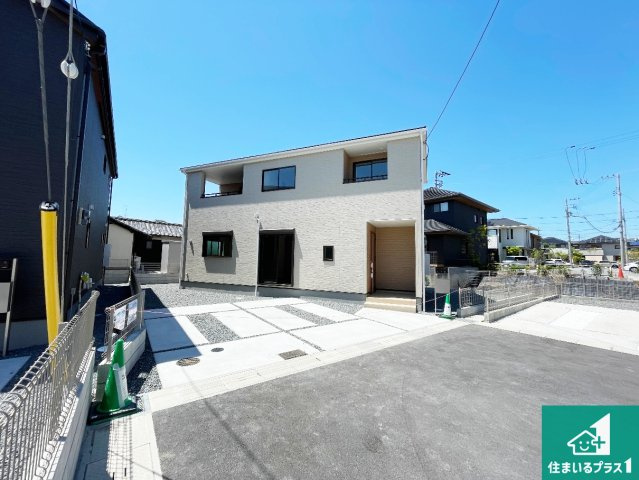 ●奈良市菅原町　第7期　新築一戸建ての外観|お客様に長く安心して住んでいだだける事にこだわった家づくり！住んでからのアフターサービスにもしっかりと取り組んでいます！