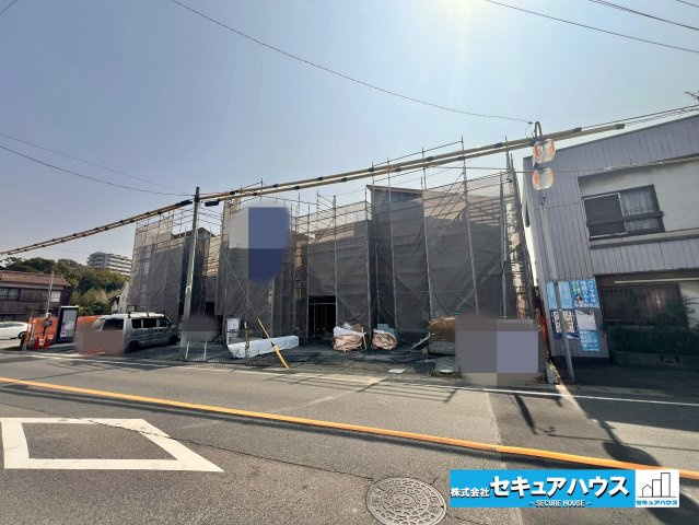 【同施工物件ご案内可】知多市八幡字荒古後　全3棟の前面道路含む現地写真|事前予約にて現地ご見学いただけます！お気軽にお問い合わせください♪
■株式会社　セキュアハウス■
住宅ローンに強く、知識、経験豊富なスタッフ在籍
お客様に寄り添い、ご成約後もサポート致します。