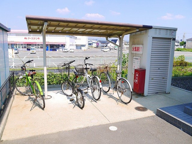 レオパレスｆｒｉｅｎｄｓのその他共用部分|駐輪場です