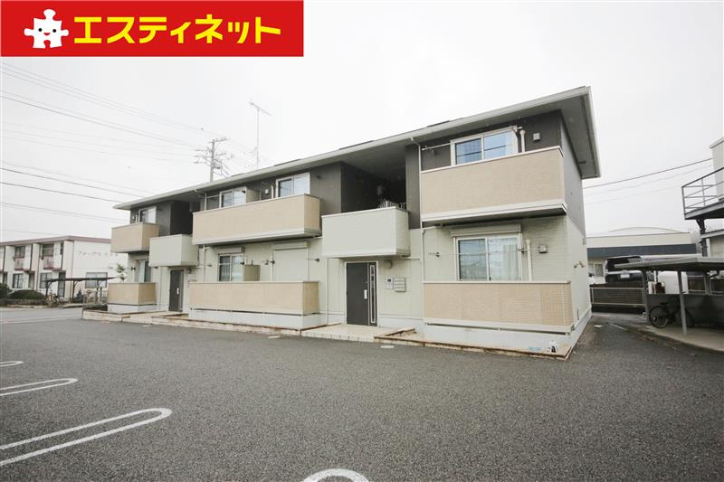 クラウン旭町の外観