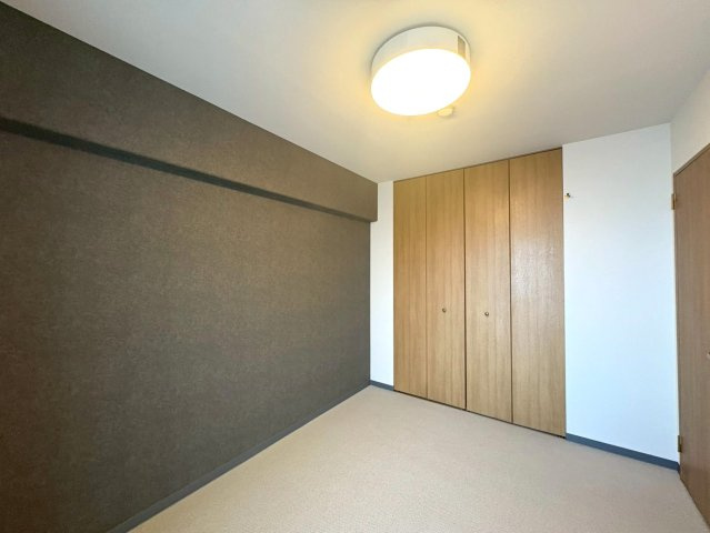 天然木フルリノベーション済み◆陽当たり良好３ＬＤＫ◆分譲駐車場付き◆ディオ・フェルティ大津瀬田の洋室|洋室