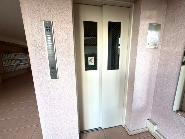 天然木フルリノベーション済み◆陽当たり良好３ＬＤＫ◆分譲駐車場付き◆ディオ・フェルティ大津瀬田のその他|エレベーター