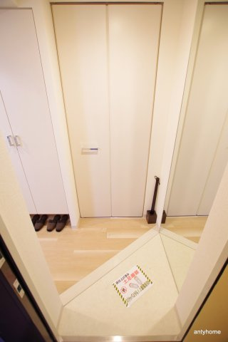 セイワパレス玉造駅上　仲介手数料無料の玄関