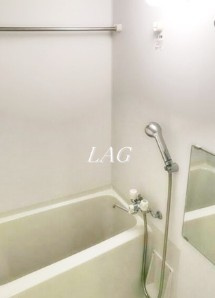 【浴室】 | コンフォリア行徳 | お風呂です。