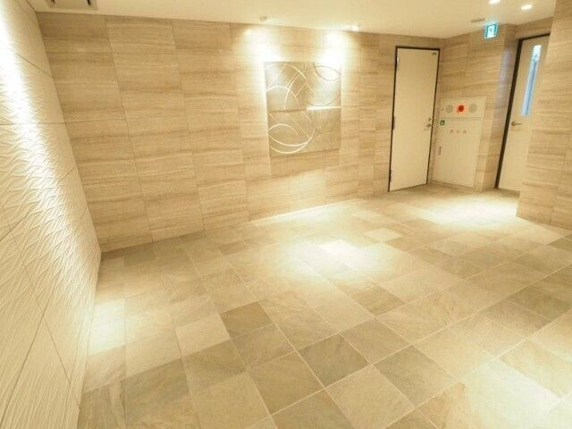 クロスレジデンス大崎のロビー