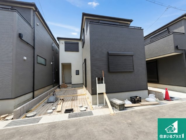 堺市東区大美野　第6期　新築一戸建ての外観|周辺は落ち着いた街並みの住宅地！子育てがしやすい住環境です！まだ未完成ですが、現地でしかわからない事もございます。是非一度ご覧ください。