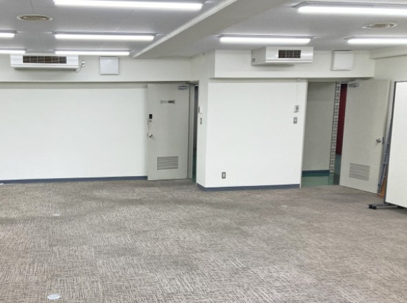 三栄ビルの内装