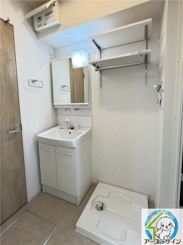 CASA　MODERNOの独立洗面台