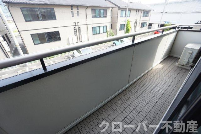 レトア宇多津B棟のバルコニー