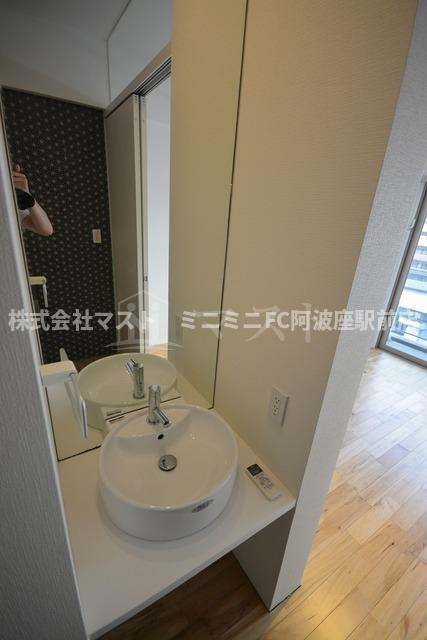 エスライズ大阪ベイサイドアリーナの洗面所