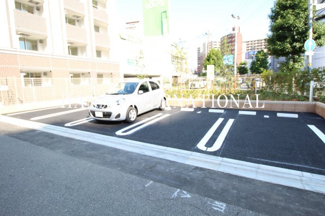 セイバリー西葛西Ⅰの駐車場