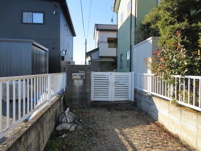 下三林町一戸建貸住宅の庭