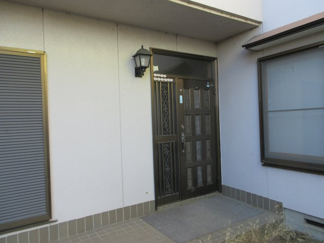 下三林町一戸建貸住宅のエントランス