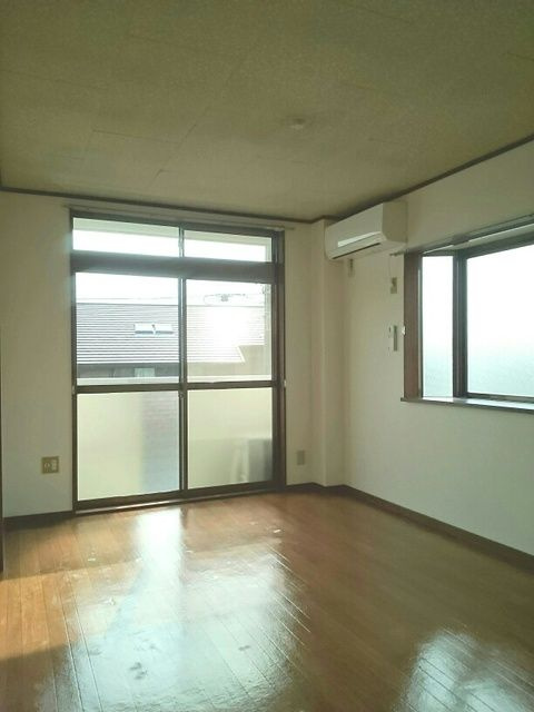 ネオハイツ半城土　　刈谷市の賃貸ならクラスホーム刈谷店の居間・リビング