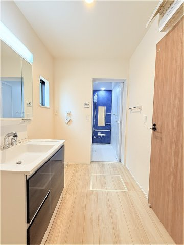 八女市吉田 リナージュの洗面所