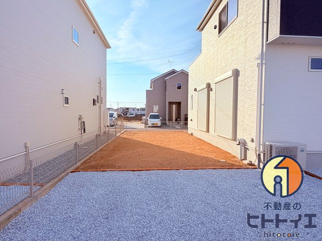 八女市吉田 リナージュの前面道路含む現地写真