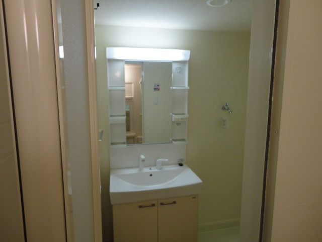 ベルローズの洗面所|洗髪洗面化粧台