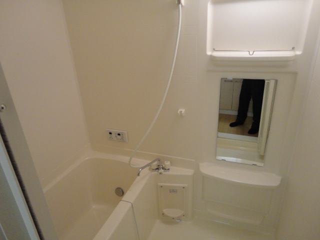 ベルローズの浴室|バス