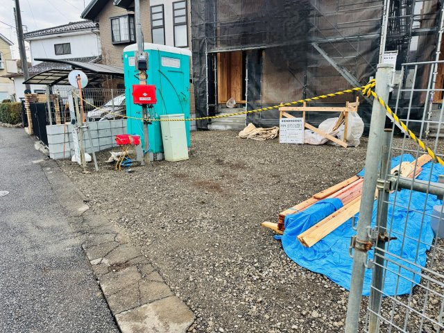 八王子市　上壱分方町　新築一戸建て　３４期の駐車場|～並列2台駐車可能カースペース～