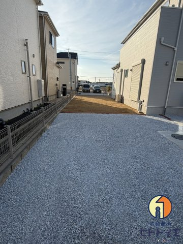 八女市吉田 リナージュの駐車場