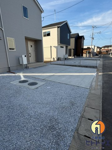 八女市吉田 リナージュの駐車場