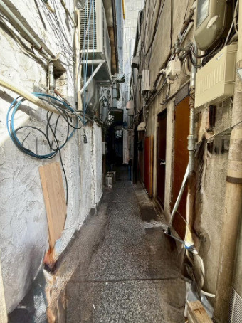 大阪市中央区難波１丁目の店舗事務所の外観パース