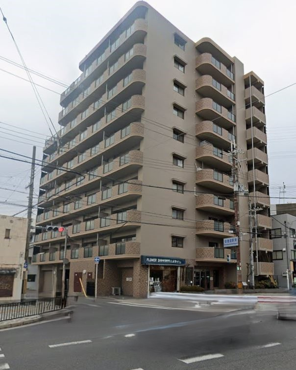 ソレイユ俊徳道の外観