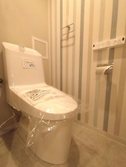 ソレイユ俊徳道のトイレ