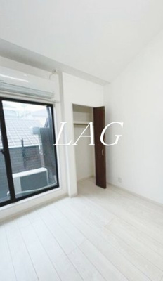 【居間・リビング】 | グランクオール西綾瀬一丁目 | 洋室のお部屋です。