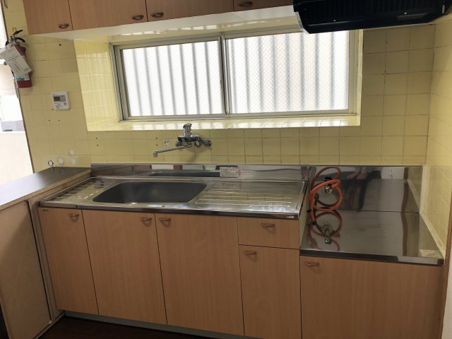 金城アパートA棟のキッチン