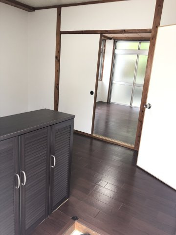 金城アパートA棟の居間・リビング