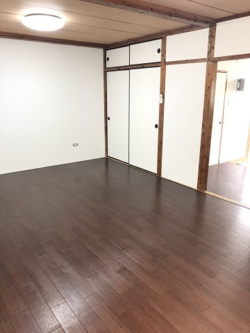 金城アパートA棟の居間・リビング