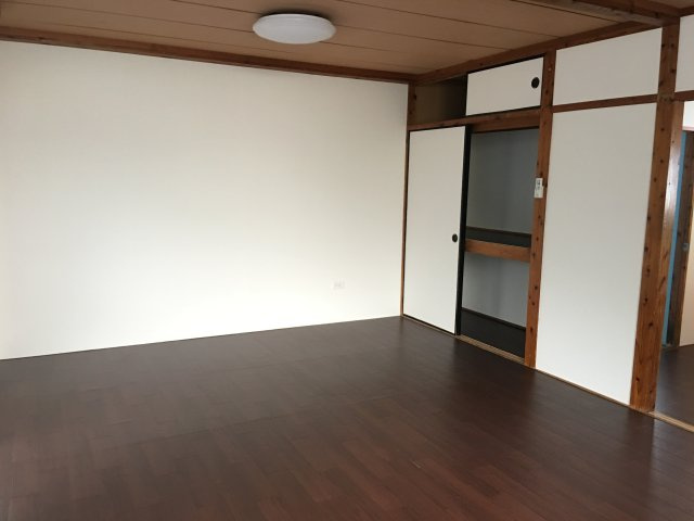 金城アパートA棟の居間・リビング