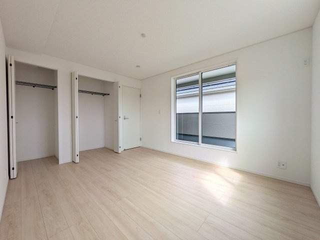 八王子市　上壱分方町　新築一戸建て　３４期の収納|～収納力の高いクローゼット完備～