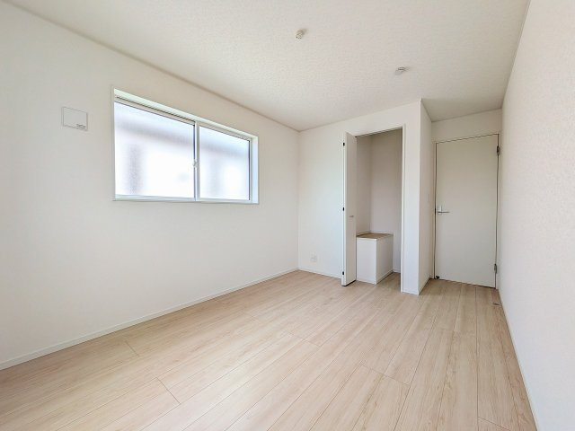 八王子市　上壱分方町　新築一戸建て　３４期の収納|～収納力の高いクローゼット完備～