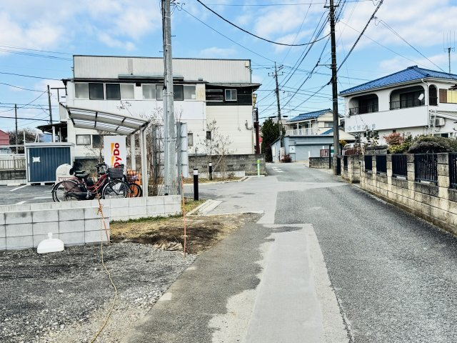八王子市　上壱分方町　新築一戸建て　３４期の前面道路含む現地写真|～北西側4ｍ道路に面しています～