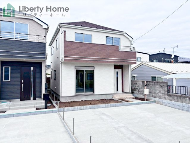 水戸市笠原町　新築戸建　B号棟の外観|ご予約をいただければ、『平日の空いた時間』『周辺物件まとめて見たい』『1件だけ見たい』ももちろん可能です♪
お気軽にお問合せください♪