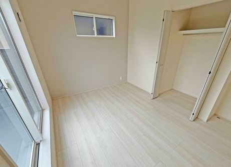 【新築】鶴ヶ島市羽折町新築住宅 全４棟 １号棟の洋室|2F6帖洋室です