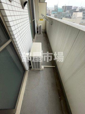ライジングプレイス両国三番館のバルコニー