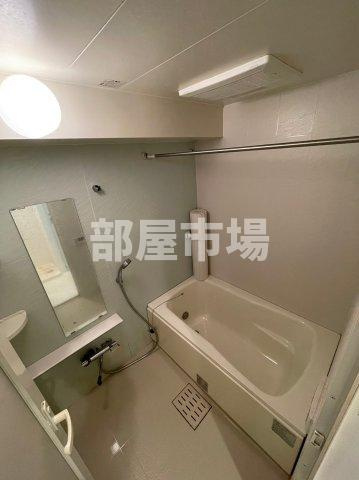 ライジングプレイス両国三番館の浴室